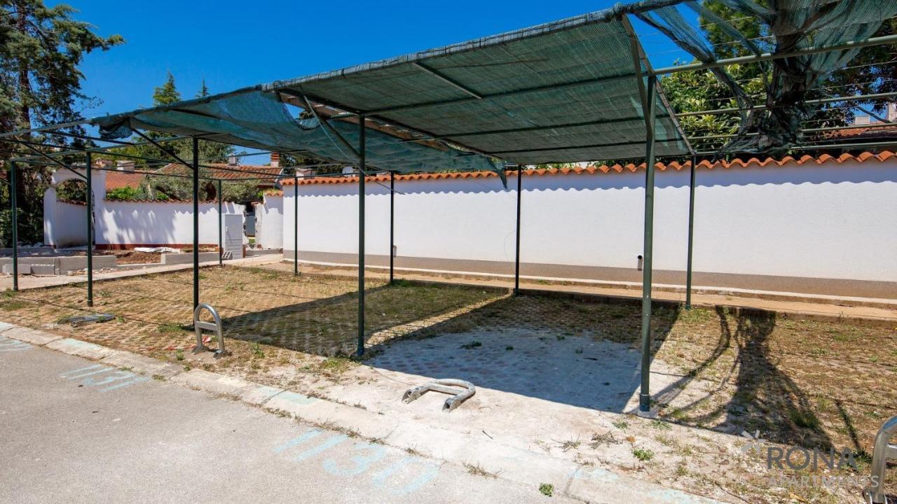 Rona Apartments Lavanda And Lipa Barbariga Exterior photo