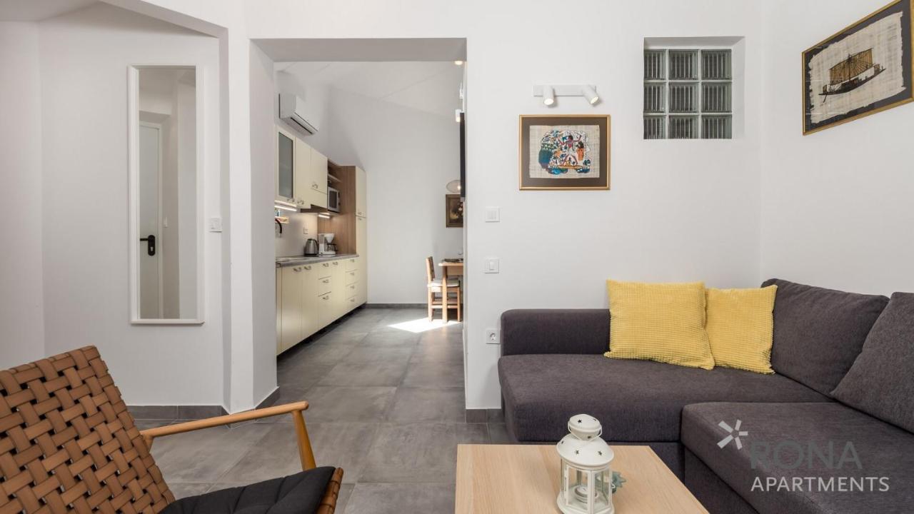 Rona Apartments Lavanda And Lipa Barbariga Exterior photo